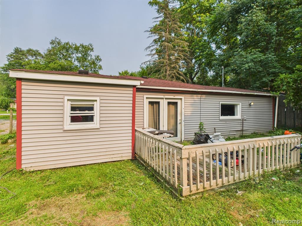 11207 Duffield Road, Montrose, MI 48457 — Photo 13