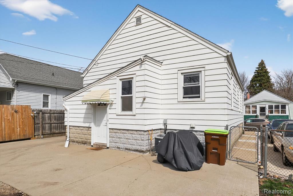 926 Kentucky Court, Monroe, MI 48161 — Photo 43