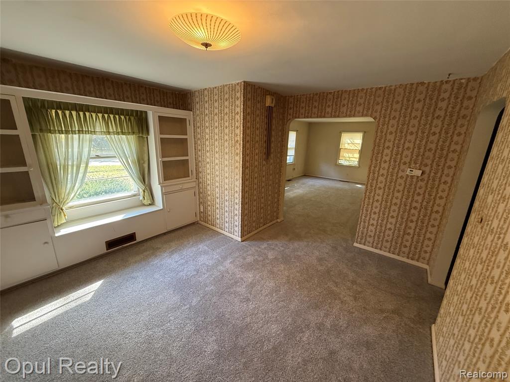 42550 Clemons Drive, Plymouth, MI 48170 — Photo 14
