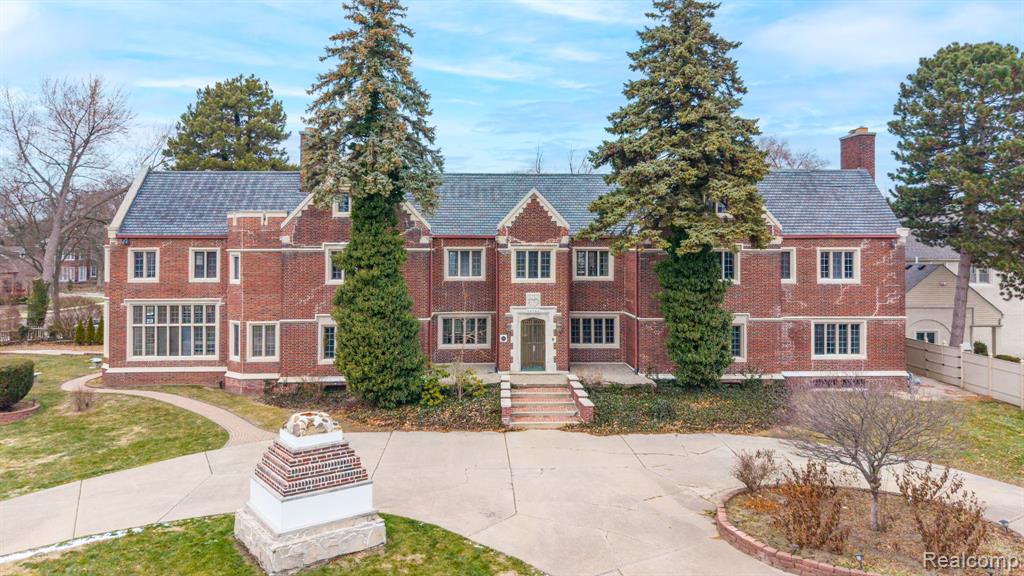 16761 E Jefferson Avenue, Grosse Pointe, MI 48230 — Photo 3