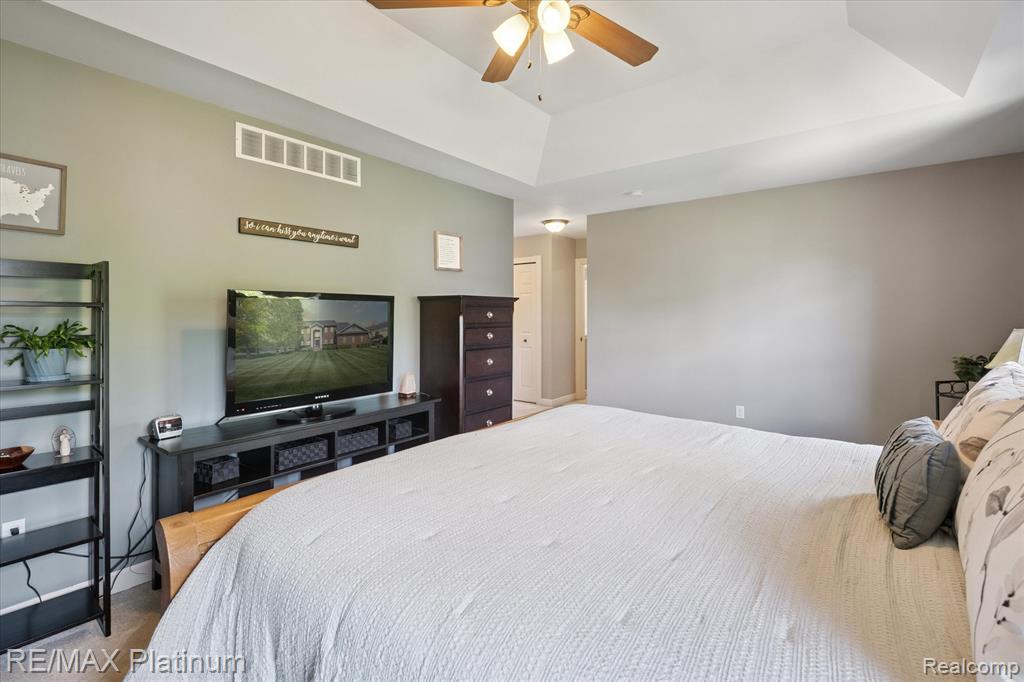 8189 Lee Road, Brighton, MI 48116 — Photo 18
