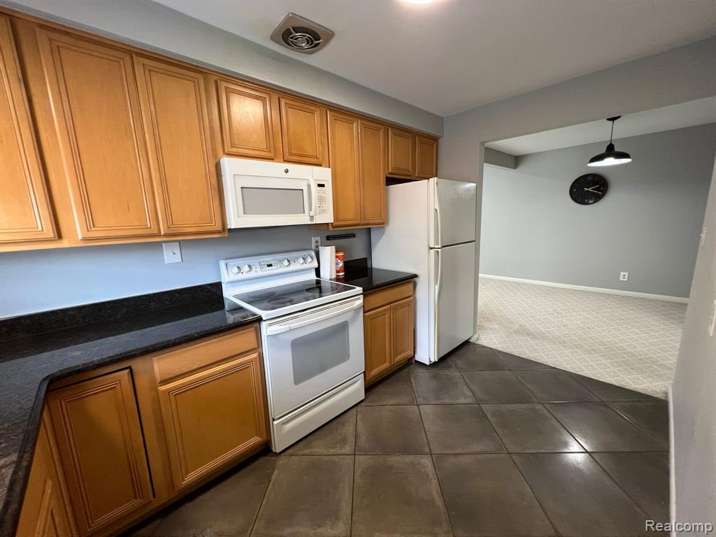 451 N Eton Street, Birmingham, MI 48009 — Photo 7