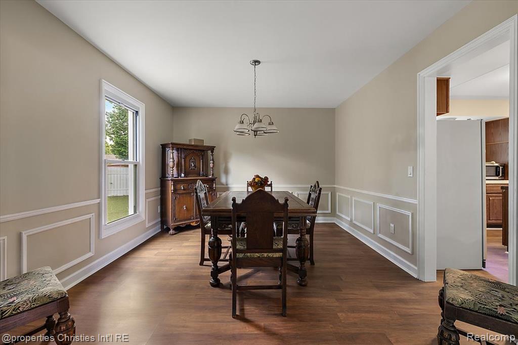 4069 Harbor Vista Drive, Orchard Lake Village, MI 48323 — Photo 17