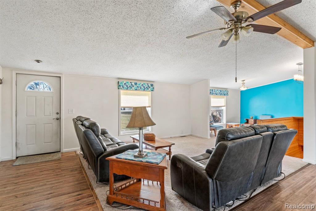 8425 N BRAY Road, Mount Morris, MI 48458 — Photo 12