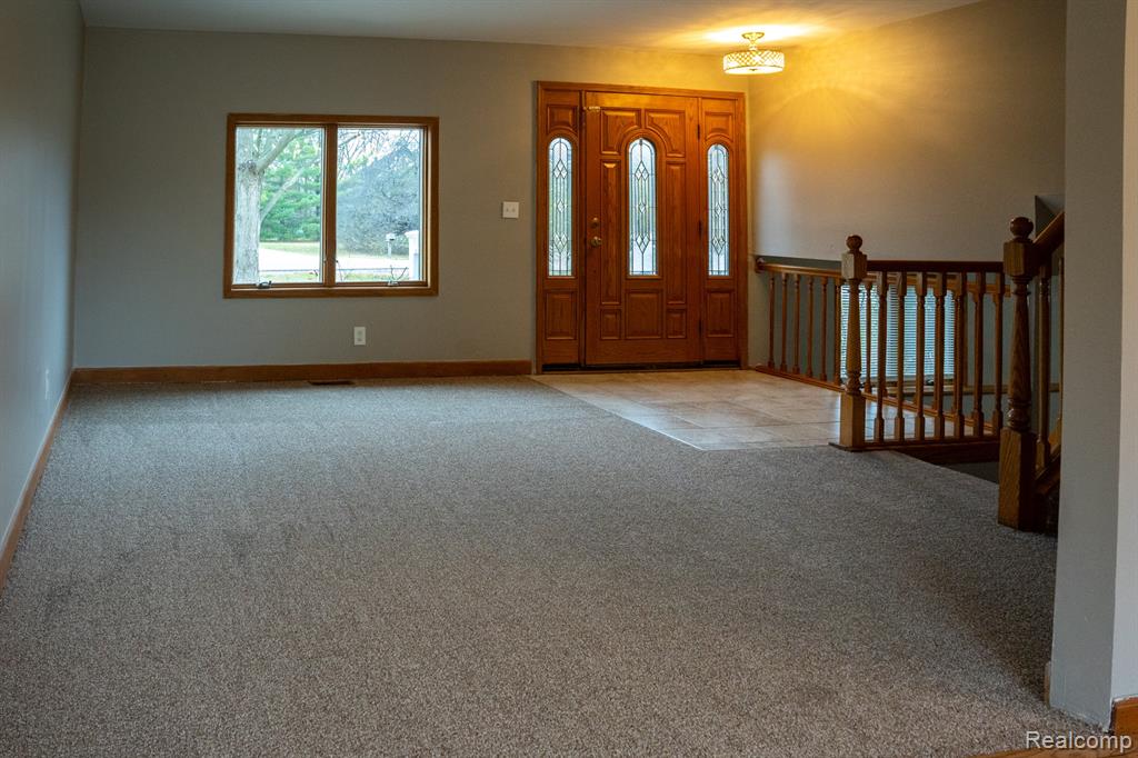 758 South Boulevard W, Rochester Hills, MI 48307 — Photo 2