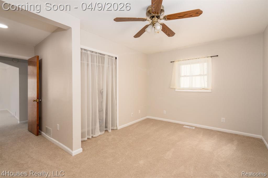 516 E Glass Road, Ortonville, MI 48462 — Photo 21