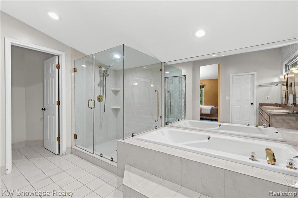52890 Seven Oaks Drive, Shelby Twp, MI 48316 — Photo 27