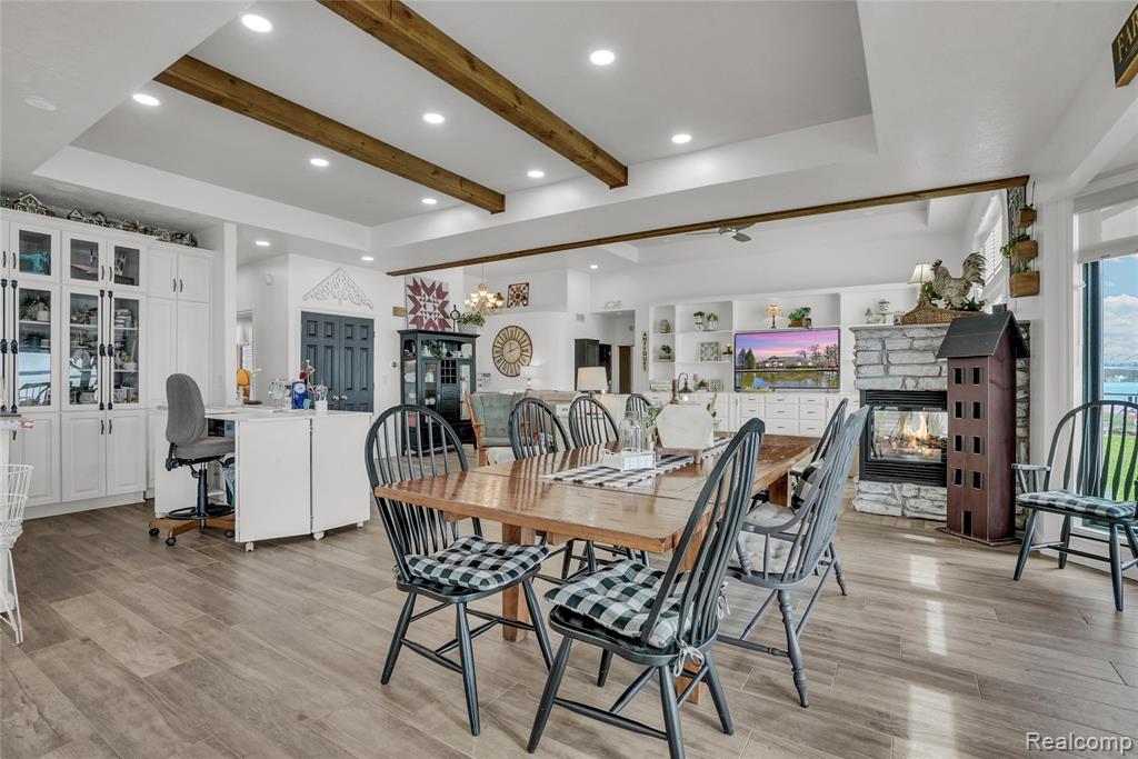 130 Whites Court, Houghton Lake, MI, 48629