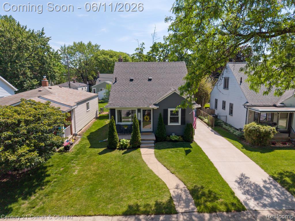 704 N Edison Avenue, Royal Oak, MI 48067 — Photo 2