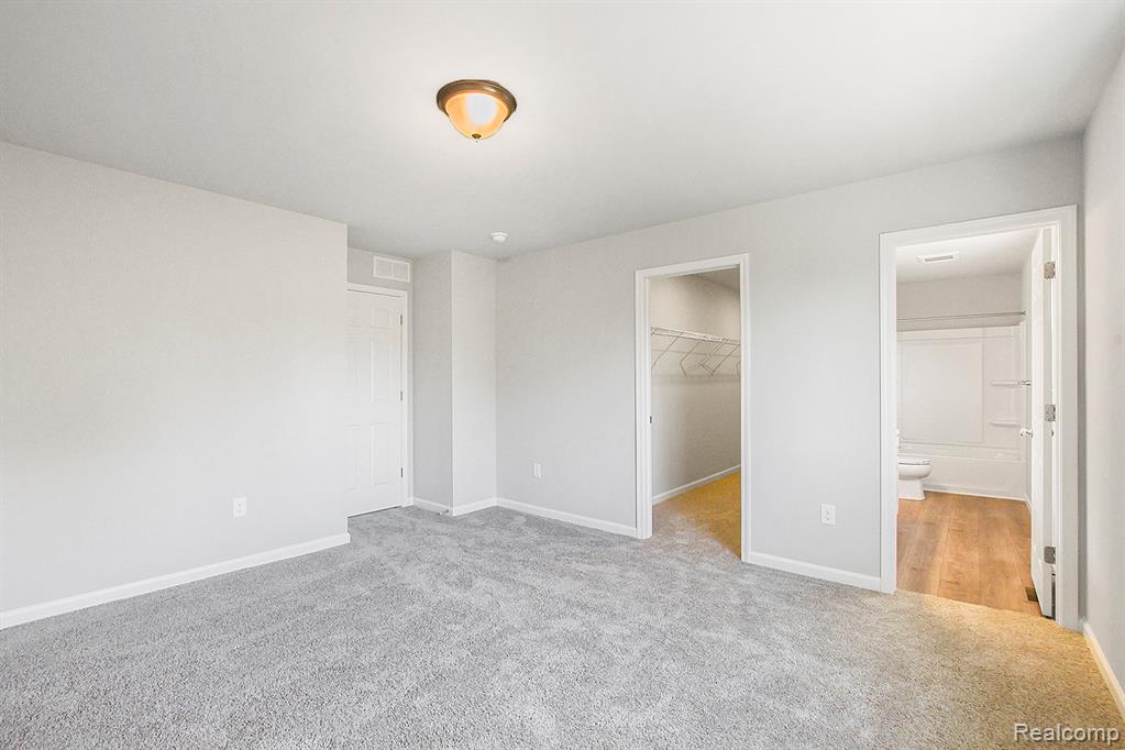 8377 Majestic Boulevard, Fowlerville, MI 48836 — Photo 12