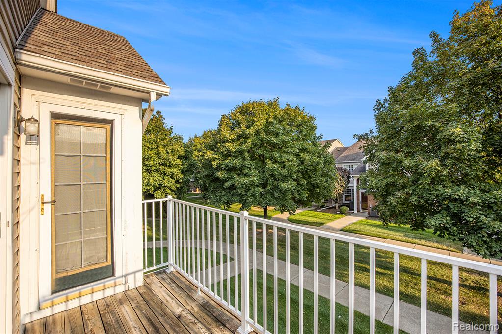4165 Berkshire Drive, Sterling Heights, MI 48314 — Photo 18