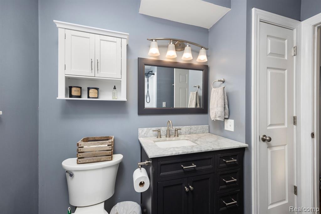 4852 MEADOWBROOK Lane, Lake Orion, MI — Photo 21
