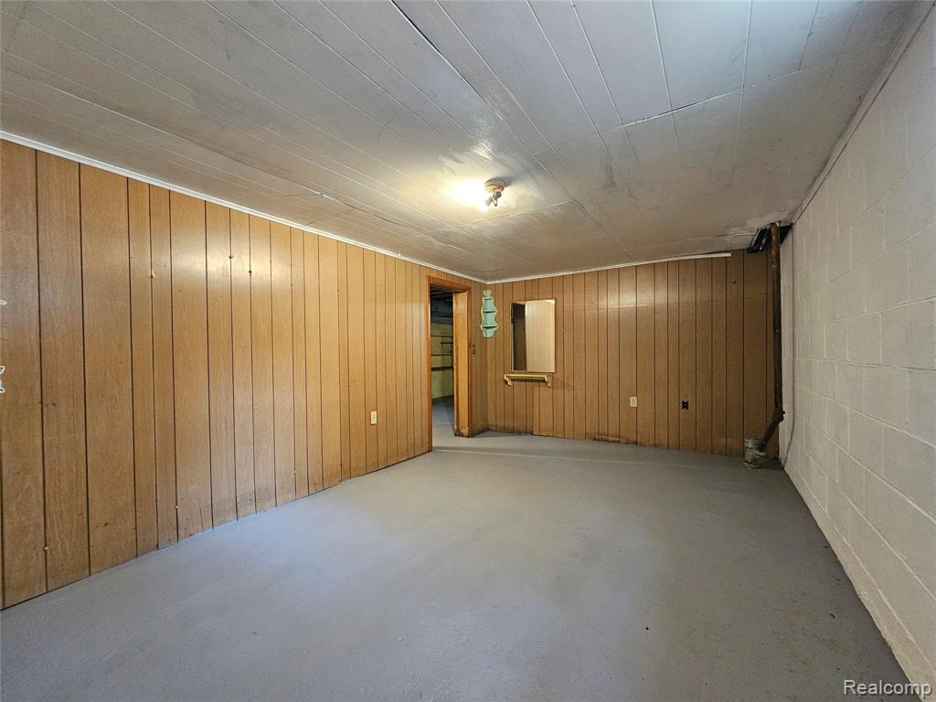 705 N Trumbull Street, Bay City, MI 48708 — Photo 47