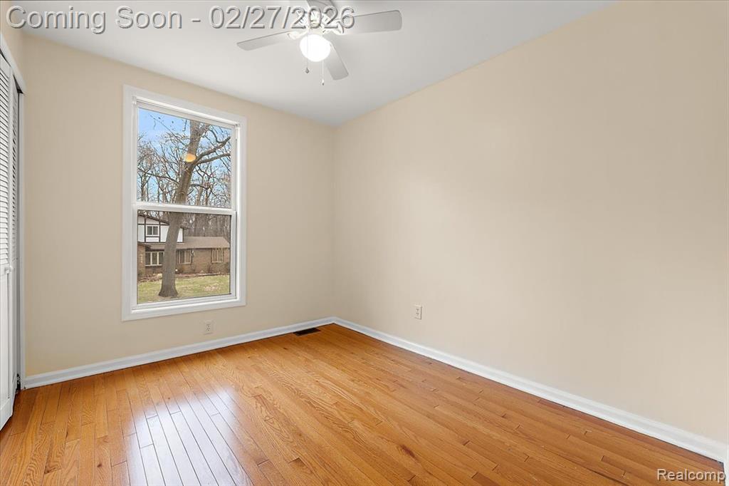 6885 Aeroview Street, West Bloomfield, MI 48324 — Photo 28