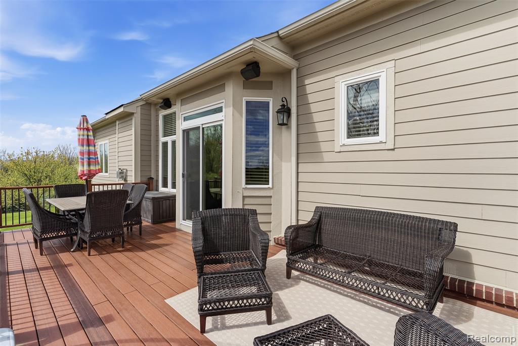 660 Willow Lake Court, Oxford, MI 48371 — Photo 58