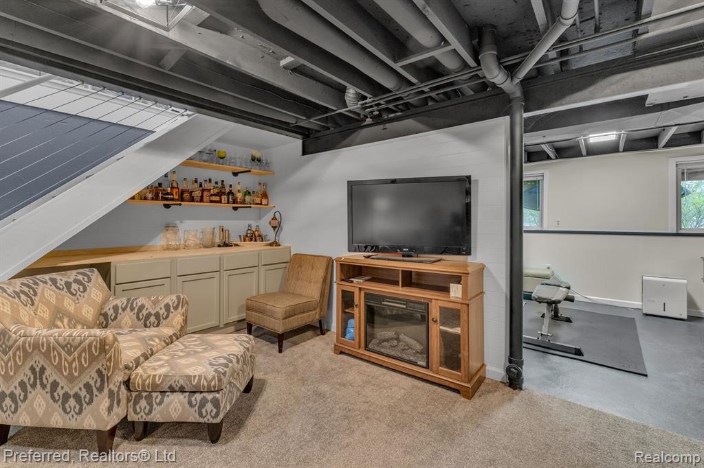 5722 King James Ln., Waterford, MI 48327 — Photo 28