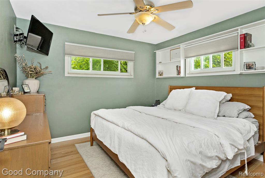 905 Parliament Avenue, Madison Heights, MI 48071 — Photo 11
