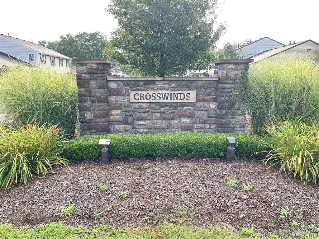 39554 OLD DOMINION Drive, Clinton Twp, MI 48038 — Photo 19