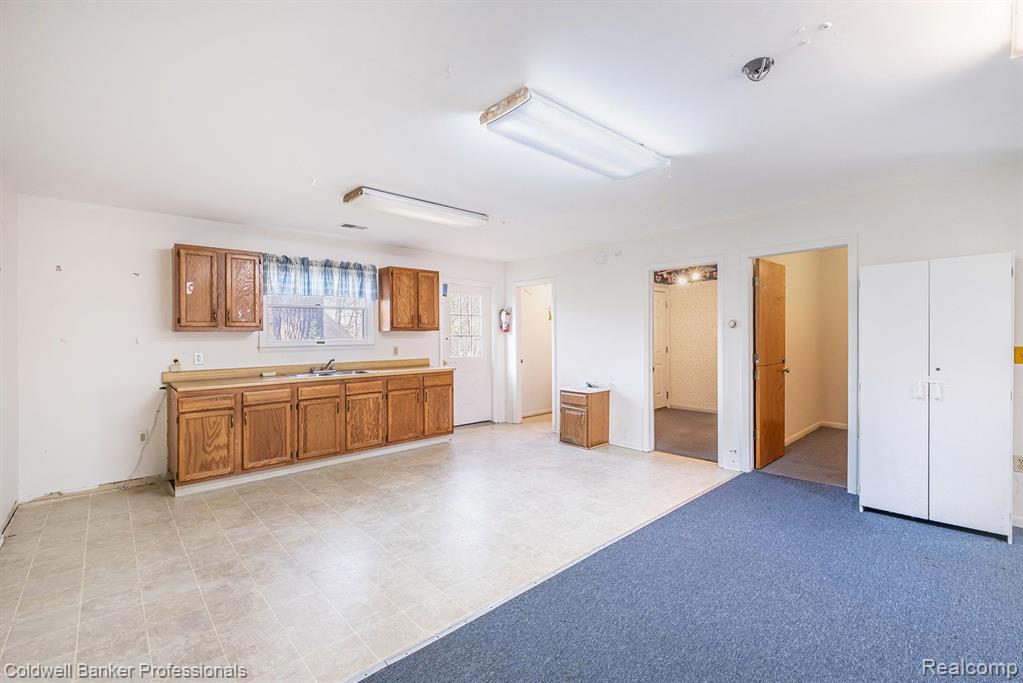 6093 PORTER Road, Grand Blanc, MI 48439 — Photo 17