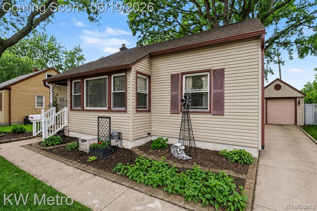 2815 Ellwood Avenue, Berkley, MI 48072 — Photo 36