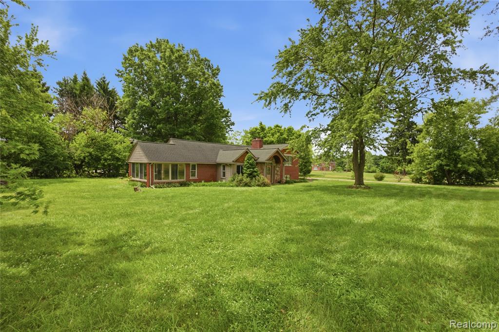 48441 N Territorial Road, Plymouth, MI 48170 — Photo 19