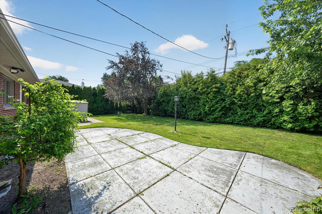 3 Shorecrest Circle, Grosse Pointe, MI 48236 — Photo 49