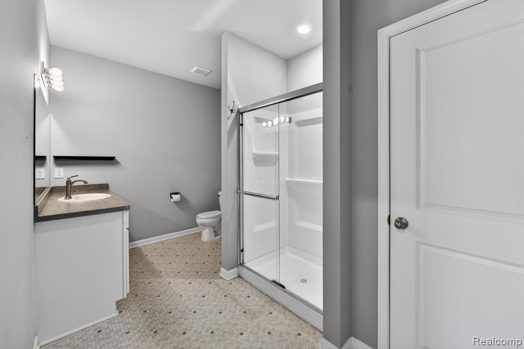 9789 Ridge Run Street, Howell, MI 48855 — Photo 17