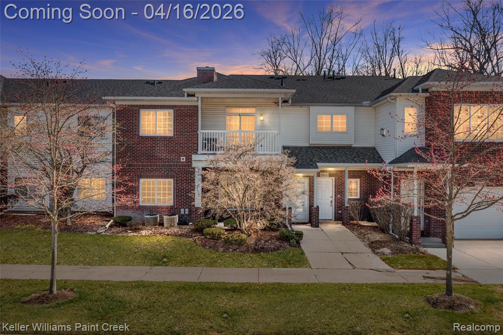 5494 Acorn Lane, Sterling Heights, MI 48314 — front exterior