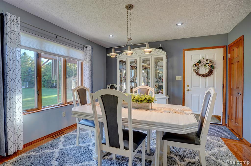 7282 E POTTER Road, Davison, MI 48423 — Photo 15