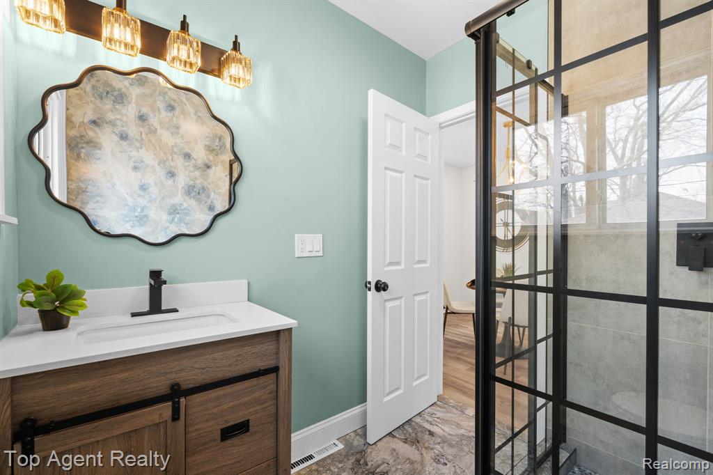 16204 Roselawn Street, Detroit, MI 48221 — Photo 18
