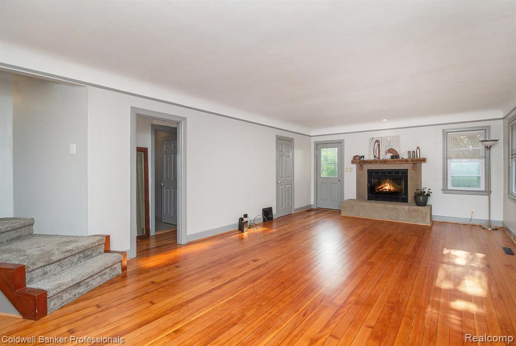 420 W Oakwood Road, Oxford, MI 48371 — Photo 9
