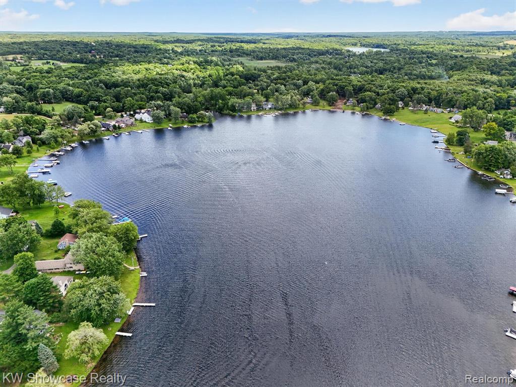 5854 Bullard Road, Fenton, MI 48430 — Photo 44