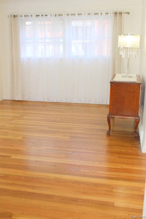 7687 CORTLAND Avenue, Allen Park, MI 48101 — Photo 15