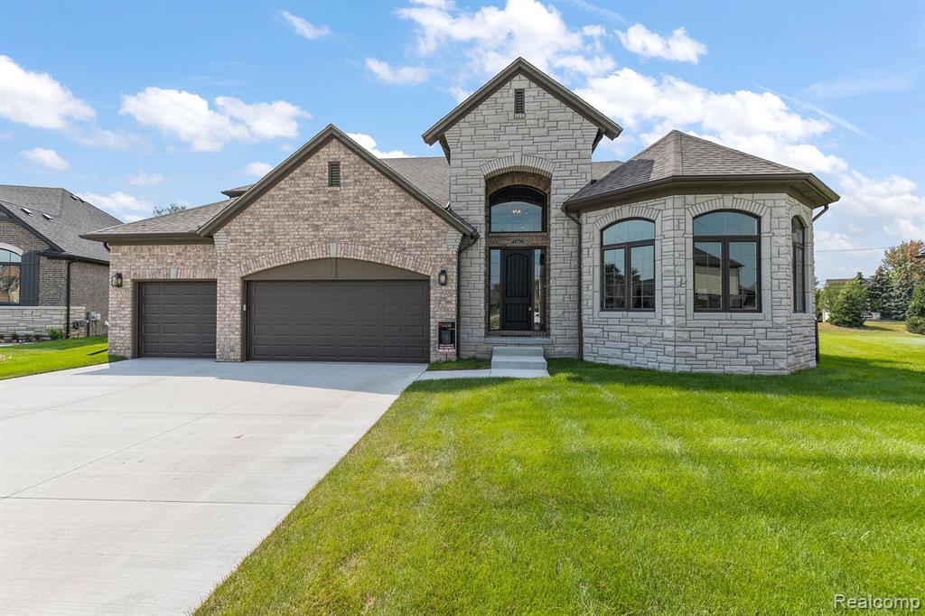 45190 TWIN RIVER Drive, Macomb, MI 48044 — Photo 9
