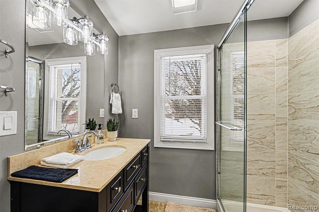 710 Hartland Drive, Troy, MI 48083 — Photo 25