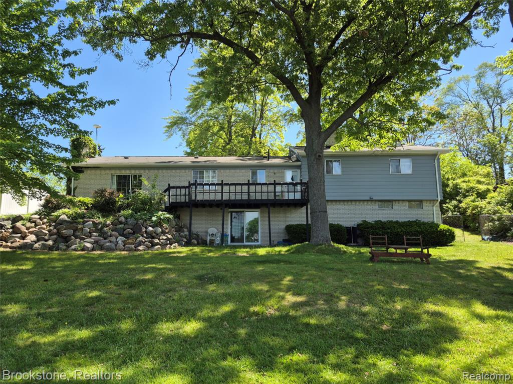 4295 Sashabaw Road, Waterford, MI 48329 — Photo 2