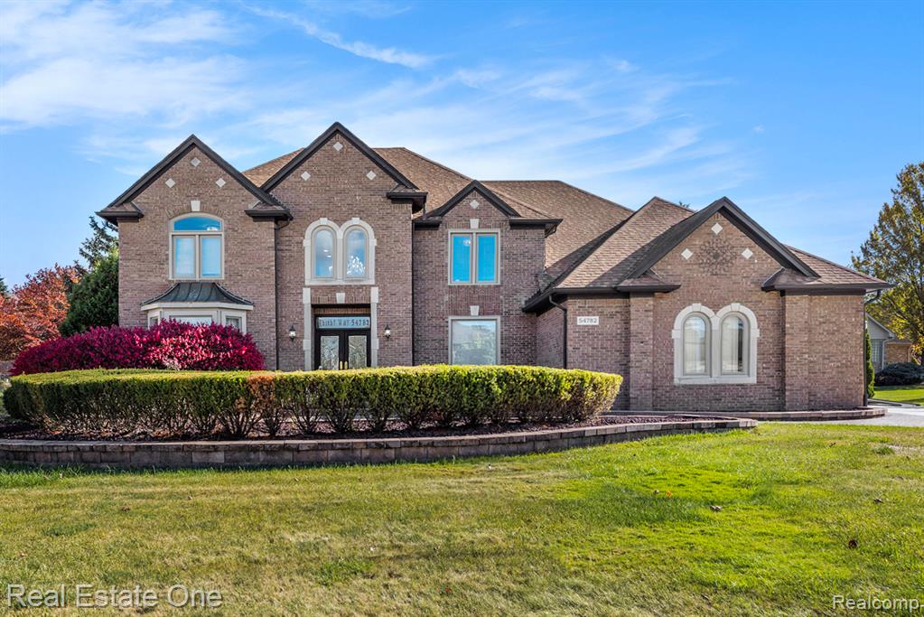 54782 Whitby Way, Shelby Twp, MI 48316 — front exterior