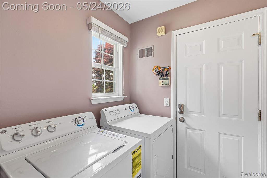 6054 Carnegie Street, Romulus, MI 48174 — Photo 14