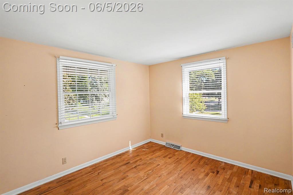 522 Old Bridge Road, Grand Blanc, MI 48439 — Photo 13