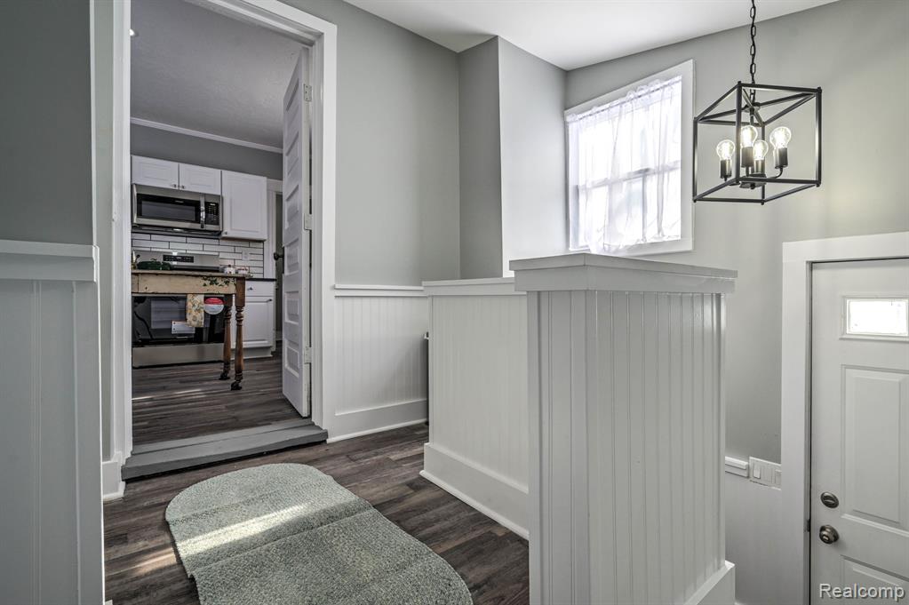 602 S BROAD Street, Holly, MI 48442 — Photo 32