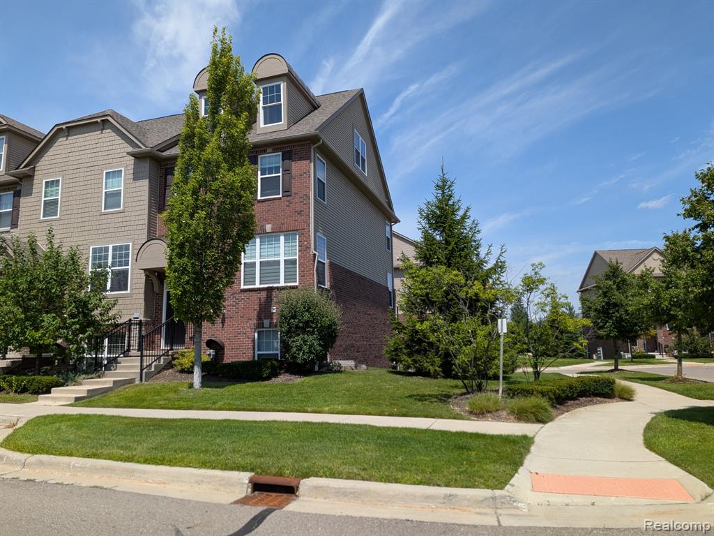 333 Glenhurst Boulevard, 9, Rochester, MI 48307