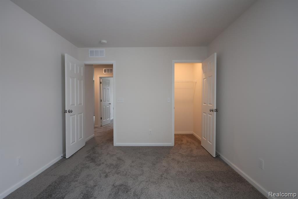 54854 Heron Circle, New Baltimore, MI 48047 — Photo 23