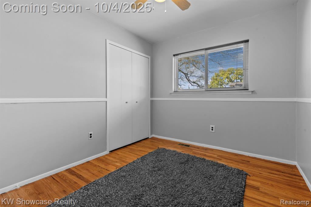 8644 Independence Drive, Sterling Heights, MI 48313 — Photo 18
