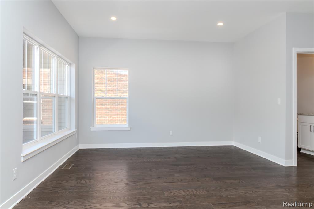25495 GRANDVIEW Lane, 25, Novi, MI — Photo 30