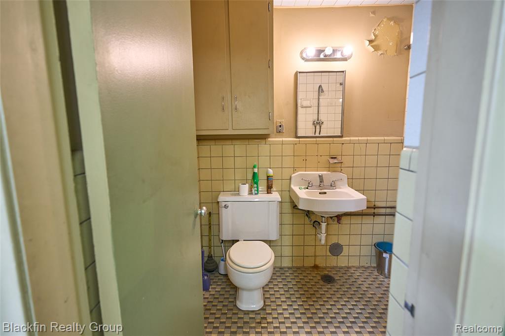 15410 Harper Avenue, Detroit, MI 48224 — Photo 14