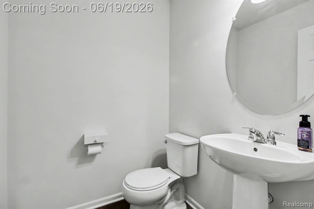 14502 Laurelwood Drive, Belleville, MI 48111 — Photo 16
