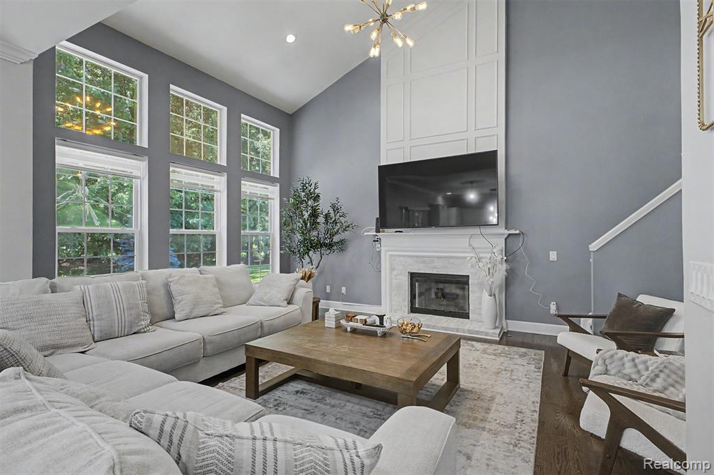 8179 Creekside Drive, Westland, MI — Photo 15