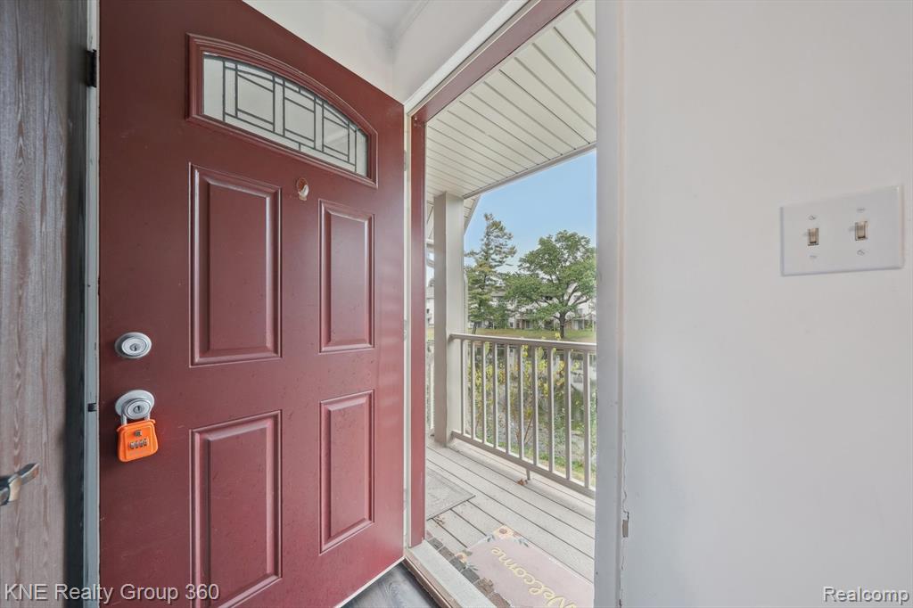 7220 Bluewater Drive, 134, Clarkston, MI 48348 — Photo 5