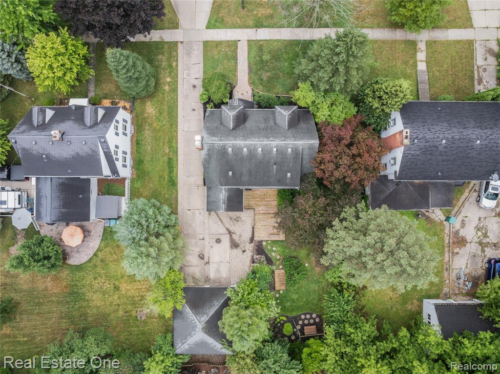 609 N Michigan Avenue, Howell, MI 48843 — Photo 27