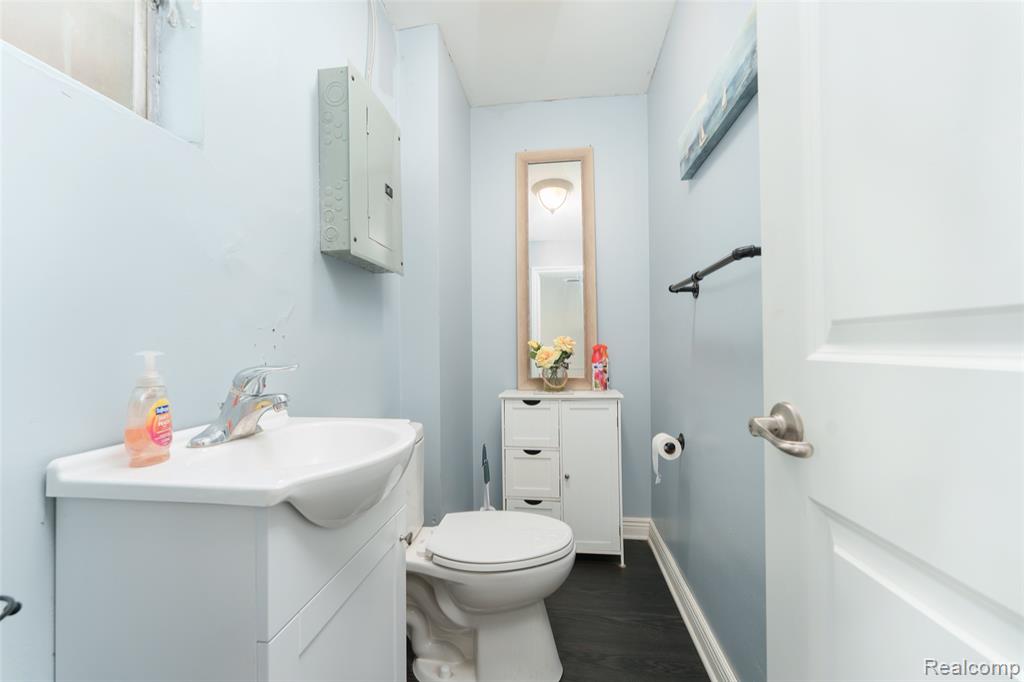 204 E Grand River Avenue, Fowlerville, MI 48836 — Photo 16